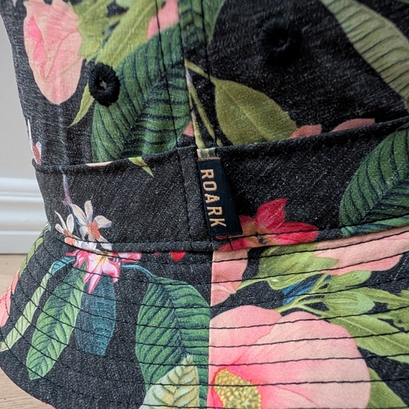 Roark Tiare Bucket Hat S/M - Picture 3 of 7